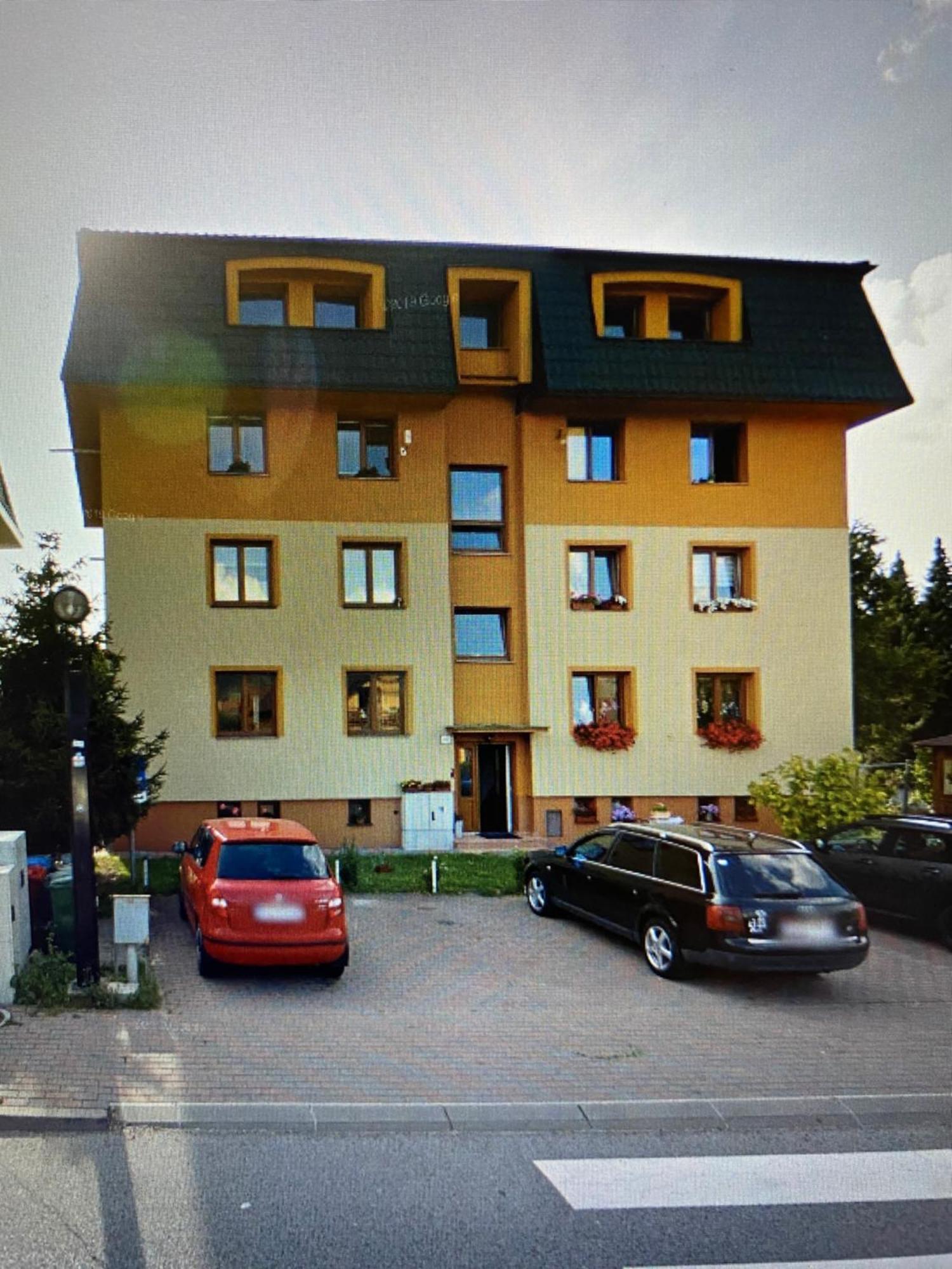 Apartman Dorian Bešeňová Exterior foto